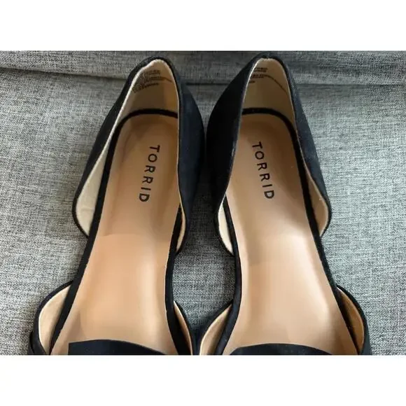 Torrid Twisted Bow Black Suede Flats Size 10 Wide New - Picture 10 of 12